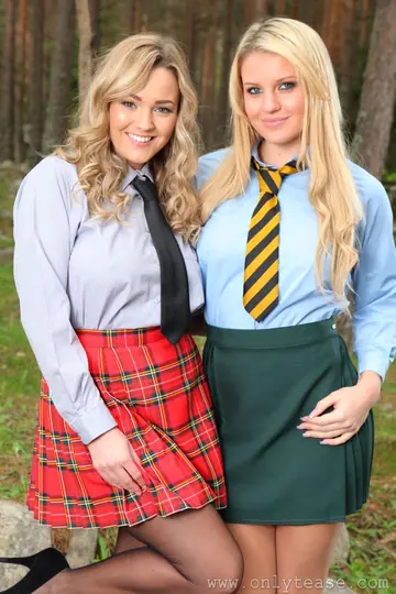 Jodie Gasson – British Lesbians in Pantyhose and Skirts Play in the Forest