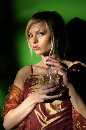 Sandra Sanchez – Slim Czech MILF in a Skirt Applies Perfume and Shows Her Tits
