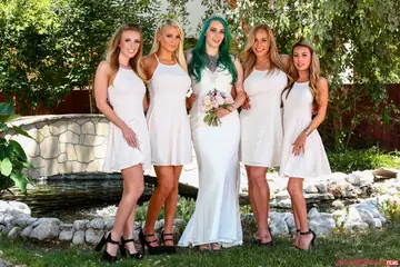 Olivia Austin – Busty Blonde and Latina MILFs Share Cock at a Wedding