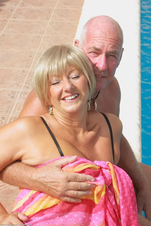 Blonde PAWG Fucks Her Lover Outdoors – photo 1 of 20
