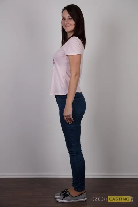 Czech Woman Strips Out of Her Lingerie and Jeans – photo 4 of 17