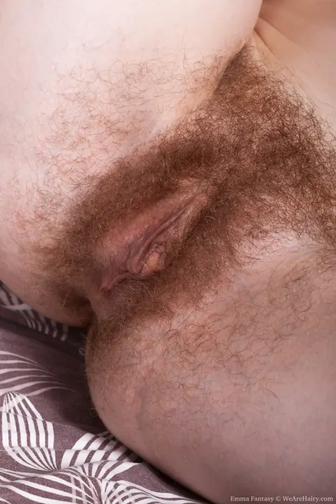 Emma Fantasy: Tall Russian Redhead Spreads Her Hairy Pussy – photo 19 of 21