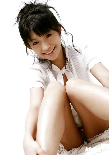 Sasa Handa – Japanese Brunette Reveals Her Big Natural Tits