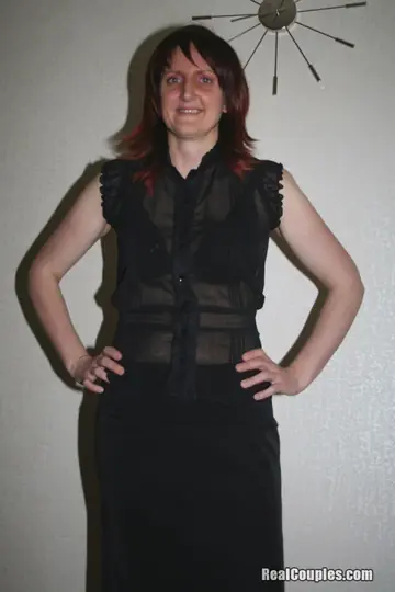 Tall MILF in Stockings Sits on His Face