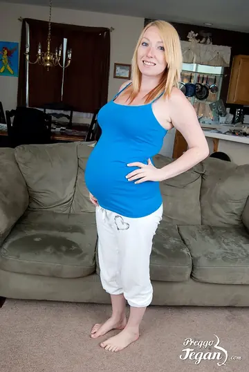 Tegan Riley – Pregnant Blonde Strips Out of Her Panties and Spreads