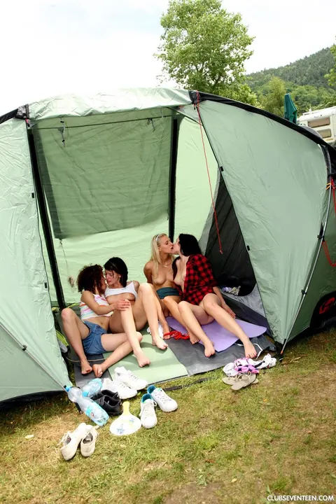 Sara J: Blonde European Joins Lesbian Foursome in the Forest – photo 17 of 21