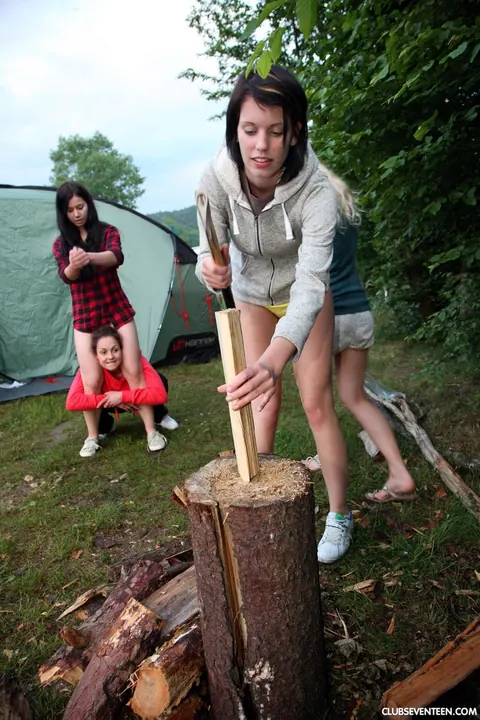 Sara J: Blonde European Joins Lesbian Foursome in the Forest – photo 11 of 21