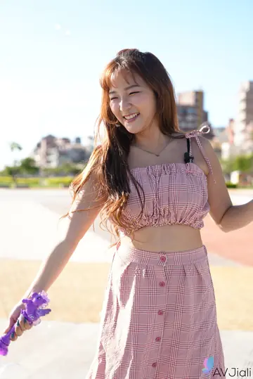 Chinese Babe in a Bikini Gets Fucked on the Beach