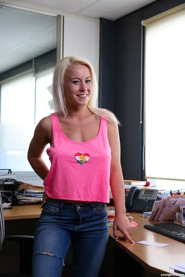 Czech Blonde with Big Natural Tits Masturbates on the Desk
