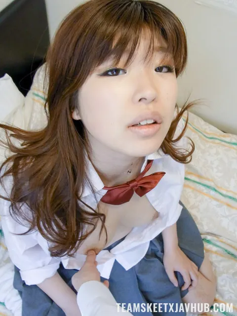 Ai Okada: Petite Asian Brunette Takes a Creampie – photo 4 of 20