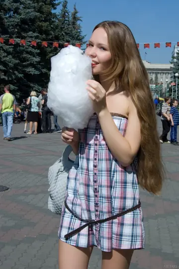 Slim Russian Brunettes in Stockings Finger and Lick Each Other