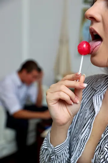 Anie Darling – Petite Czech Brunette Gives a Footjob and a Blowjob