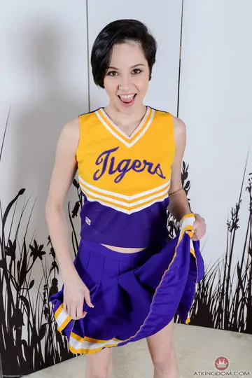 Cadey Mercury – Petite Brunette with Short Hair and Tattoo Spreads Her Shaved Pussy