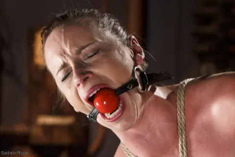 Bella Rossi: Busty Redhead MILF Endures Tight Rope Bondage – photo 12 of 21