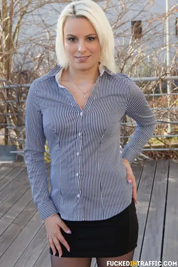 Lucy Shy – European Blonde with Short Hair Rides Him Cowgirl in the Car