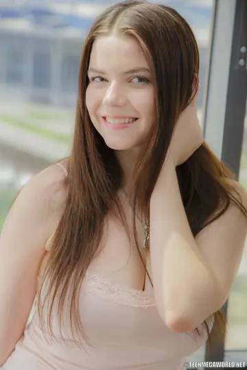 Marina Visconti – Busty European Brunette Fucks a Dildo Naked