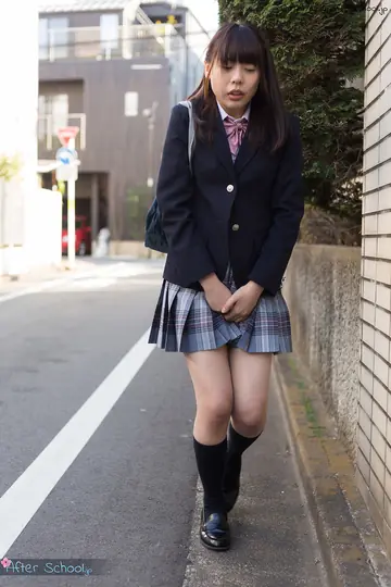 Yua Nanami – Slim Japanese Babe in Uniform Masturbates with Two Vibrators Outdoors