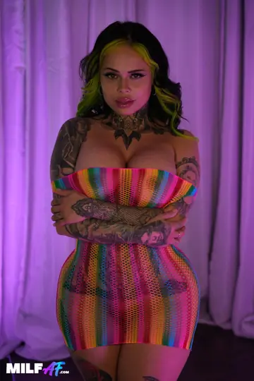 XWife Karen – Thick Latina MILF Gives a Titjob and Gets Fucked