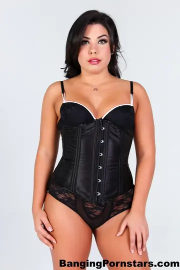 Shane Dos Santos – Latina Brunette in a Corset Deepthroats and Rides Cowgirl
