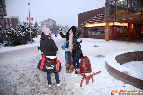 Lilly P: Blonde Lesbians Strip Out of Their Jeans and Keep Boots on Outdoors – photo 3 of 15