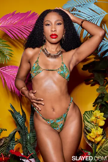 Chloe Amour – Busty Latina and Ebony Babe Lick Pussy in Bikinis