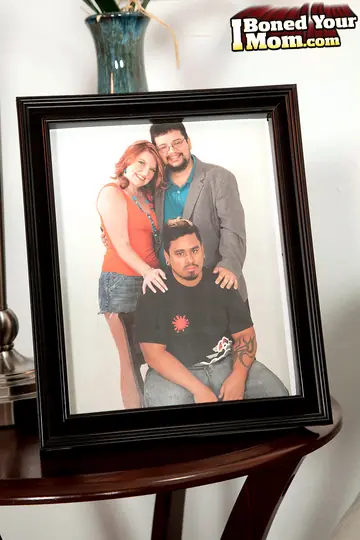 Stacie King – Redhead MILF in Interracial Threesome Takes a Facial