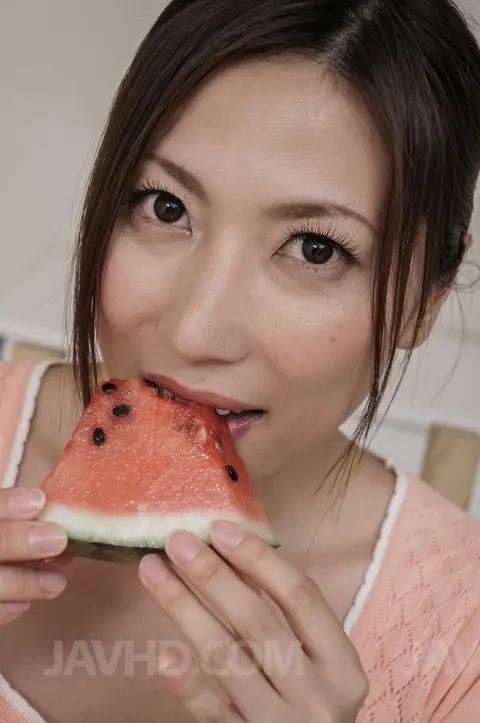 Mirei Yokoyama: Japanese Babe with Big Natural Tits Gives POV Blowjob in a Skirt – photo 7 of 16