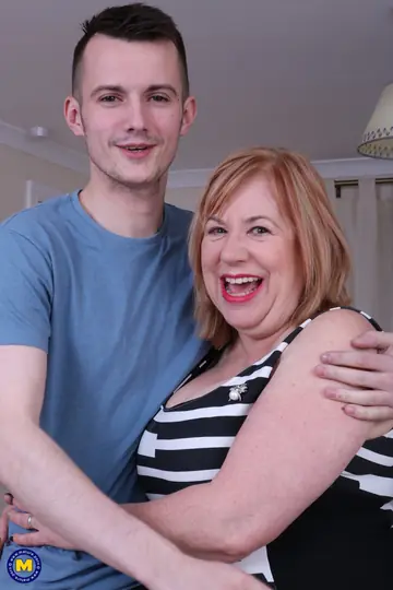 Chubby British MILF Sucks Cock and Fucks in Lingerie
