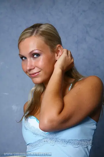 Lizzy Merova – Petite British Blonde Strips Off Her Lingerie and Shorts and Fingers Her Pussy