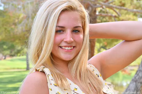 Sophia Lux: Blonde with Big Natural Tits Flashes Her Boobs Outdoors – photo 7 of 15