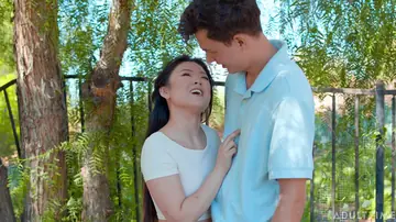 Lulu Chu – Asian Brunette Fucks a Black Man in Interracial Sex