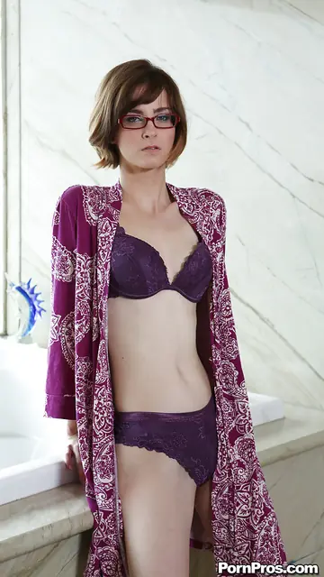 Jay Taylor – Slim Redhead in Lingerie and Glasses Spreads Her Hairy Pussy