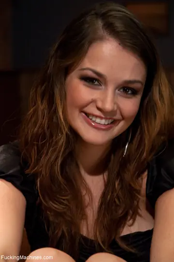 Allie Haze – Tattooed Brunette Rubs Her Clit on a Fucking Machine