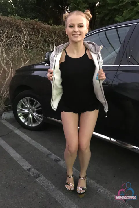 Paris White: Petite Blonde in Lingerie and Glasses Spreads Her Trimmed Pussy in a Car – photo 2 of 21