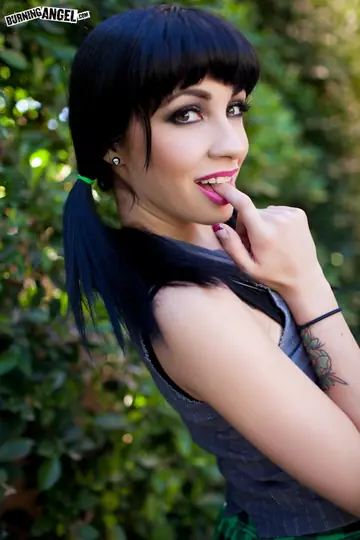 Juliette Black – Slim Brunette in Pigtails Fingers Her Pussy Outdoors