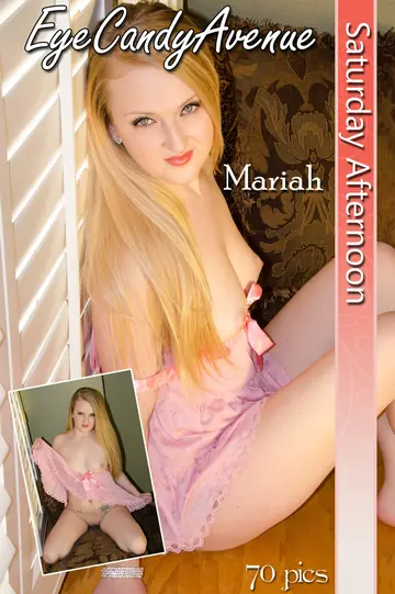 Thick Blonde in Lingerie and Skirt Shows Off Her Tits and Ass