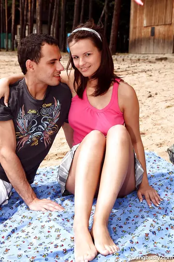 Rita E – Busty Brunette Takes a Handjob and Fucks on a Picnic Table in the Woods