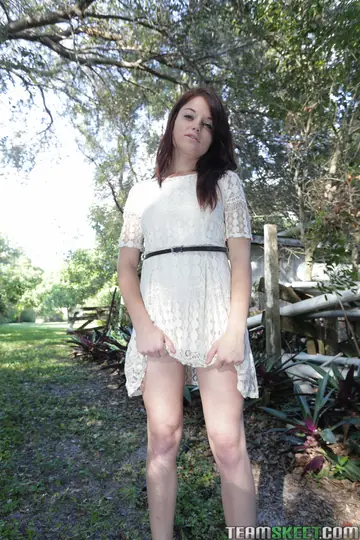 Kaisey Dean – Redhead Strips and Sucks Cock Outdoors Before Cowgirl Ride
