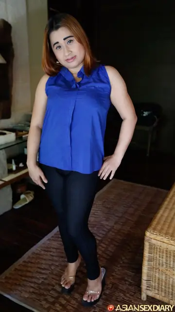 Curvy Asian MILF Gives a Blowjob Then Gets Fucked