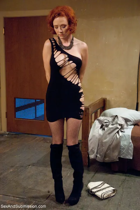 Audrey Hollander: Short-Haired Curly Redhead MILF Submits to Bondage and Anal – photo 12 of 21