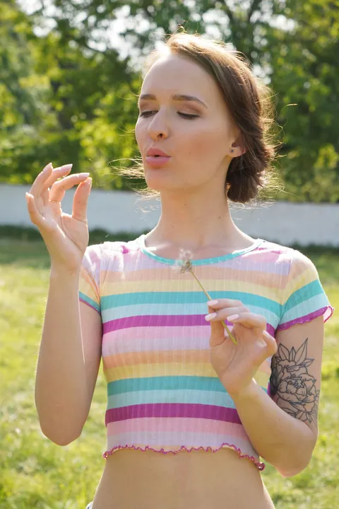 Sasha Sparrow: Slim Russian Lesbians Lick and Finger Each Other Outdoors – photo 1 of 21