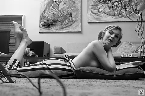 Jonnie Nicely: Redhead Posing Topless Outdoors in Black and White – photo 8 of 16