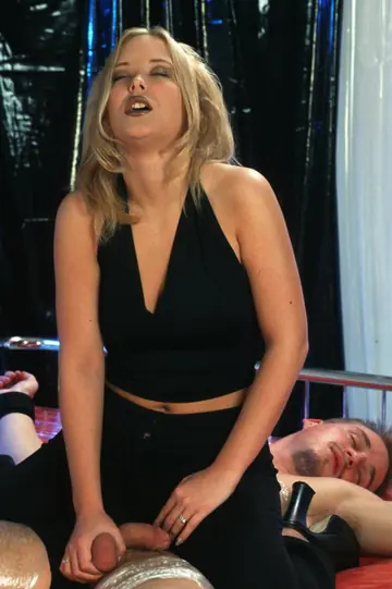 Blonde Takes Anal Doggy Style and Sits on His Face