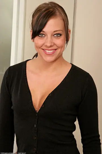 Ivy Winters – Brunette Peels Off Her Jeans and Lingerie in Heels