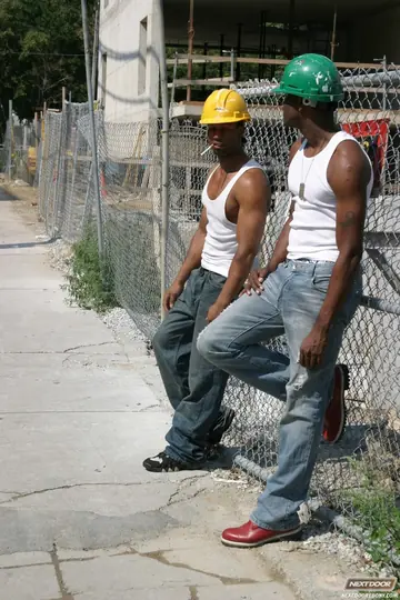 Ebony Construction Workers Pound Businessman in Gay Threesome