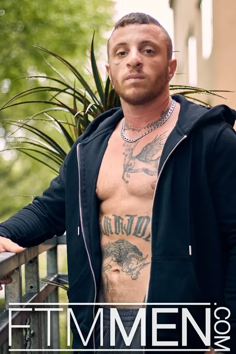 Tattooed Man Masturbates and Uses a Dildo – photo 1 of 20