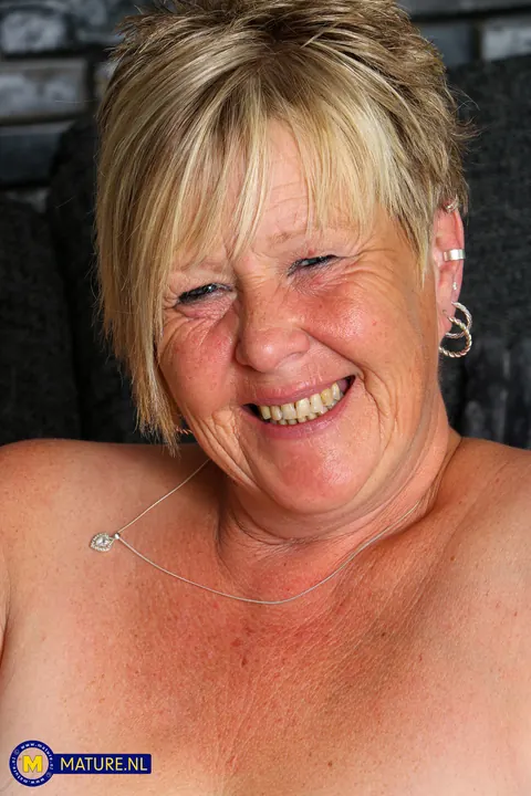 British Blonde MILF Uses a Toy – photo 21 of 21