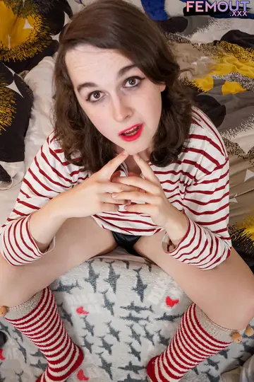 Trans Woman Undresses Slowly, Arches Back and Looks Over Shoulder