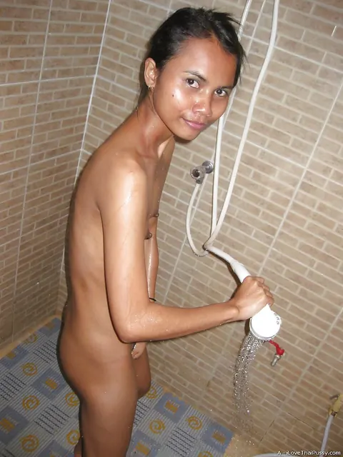 Slim Thai Babe Takes Anal and a Creampie in the Bathroom – photo 3 of 16