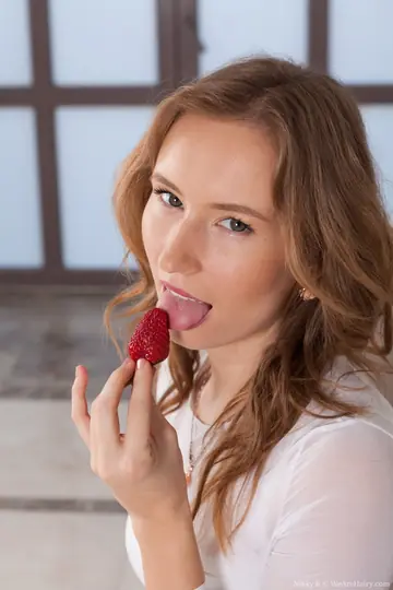 Nikky B – Petite Blonde in Heels Strips and Fingers Her Hairy Bush